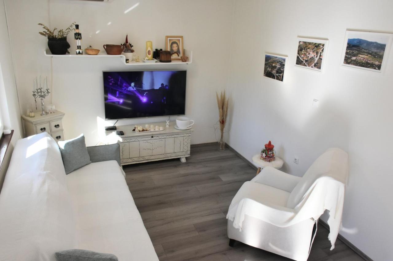 Villa Marie With Pool, Two Bedrooms For 4+2Kids Cavoglave Zewnętrze zdjęcie