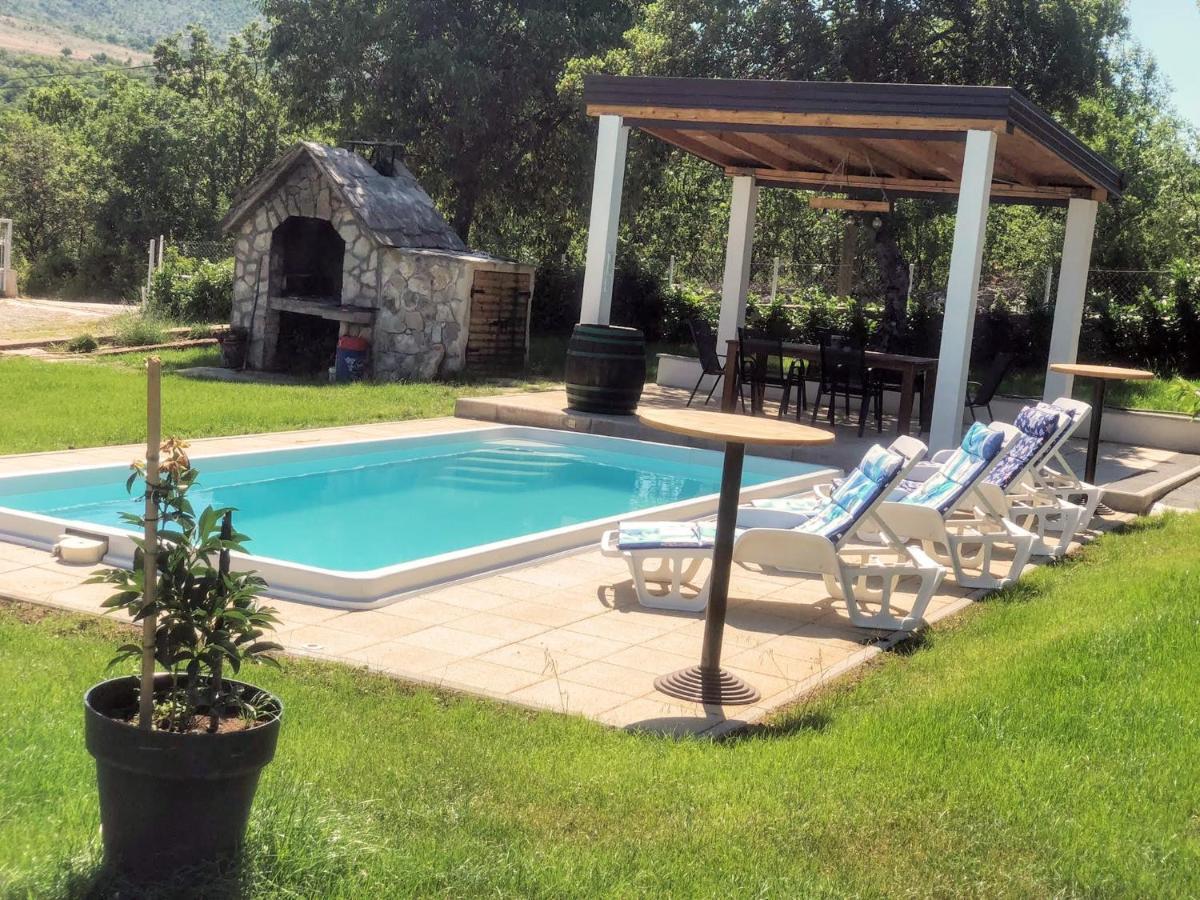 Villa Marie With Pool, Two Bedrooms For 4+2Kids Cavoglave Zewnętrze zdjęcie