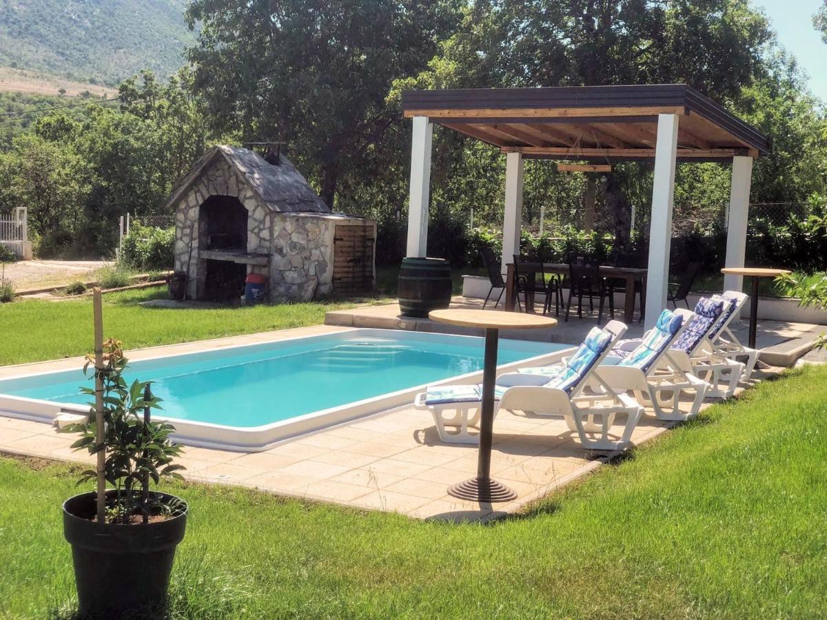 Villa Marie With Pool, Two Bedrooms For 4+2Kids Cavoglave Zewnętrze zdjęcie